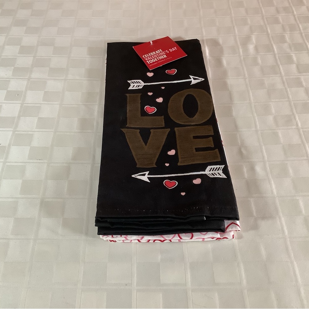 💜 New valentine kitchen towels 2 pkg